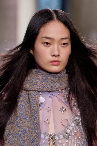 Look 37